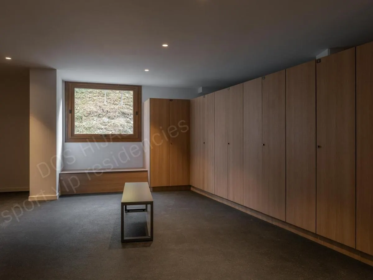 Penthouse 2 Hijas 4-Br Apartment El Tarter